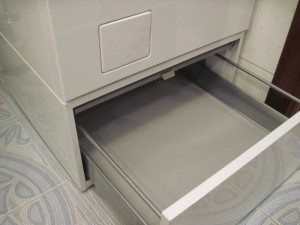 DIY cabinet para sa washing machine