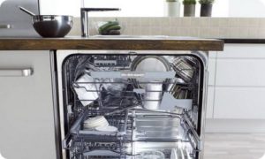 Why doesn't my dishwasher dry my dishes?