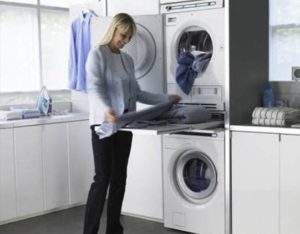 Como instalar uma secadora em uma máquina de lavar em coluna?