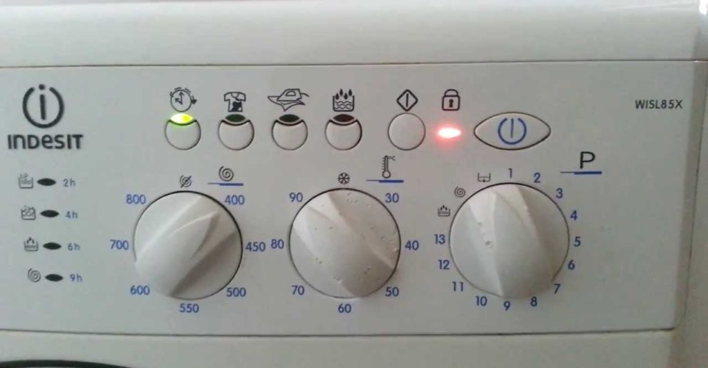 error F08 en la lavadora Indesit