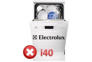 Errore i40 nella lavastoviglie Electrolux