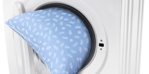 Kaip skalbimo mašinoje skalbti sintetinę paminkštinimo pagalvę