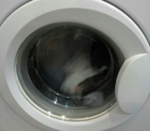 Indesit skalbimo mašinos durelės neatsidaro
