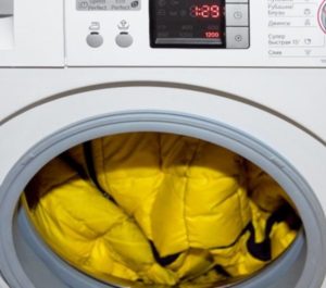 Cum să speli o jachetă Thinsulate în mașina de spălat