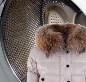 How to wash a jacket with fur in a washing machine?