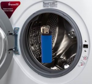 Ce se întâmplă dacă spălați o brichetă într-o mașină de spălat?