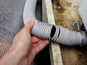Replacing the drain hose of a Zanussi washing machine