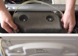 Hoe de riem van een Vestel-wasmachine te vervangen