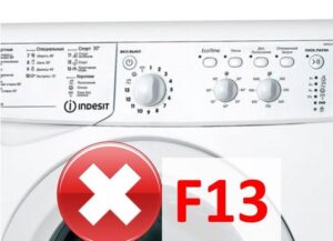 Práčka Indesit zobrazuje chybu F13