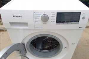 Siemens vaskemaskin slår seg ikke på