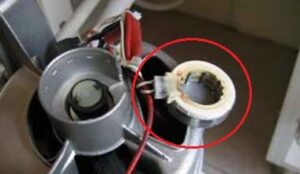 Hoe de tachogenerator in een wasmachine te vervangen