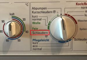 Hvordan man oversætter Schleudern på en vaskemaskine