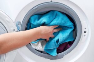 Anong program ang dapat kong gamitin upang maghugas ng tuwalya sa isang LG washing machine?