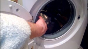 Ciocănii în tambur la centrifugare mașină de spălat LG