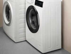 Kuri skalbimo mašina geresnė – siaura ar viso dydžio?