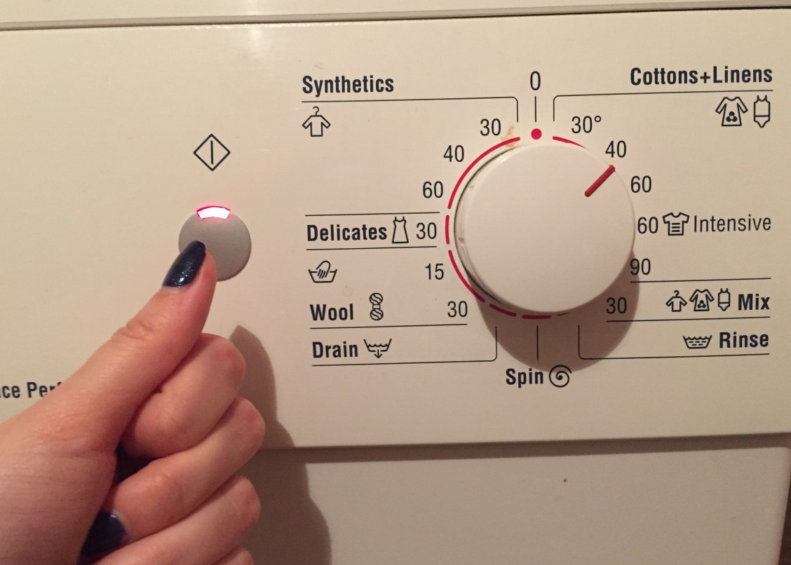 Cum se pornește mașina de spălat Bosch Maxx 5