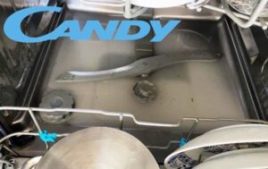 Mașina de spălat vase Candy nu se scurge