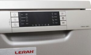 Како укључити машину за прање судова Леран и започети прање