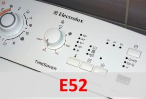 Klaida E52 Electrolux skalbimo mašinoje