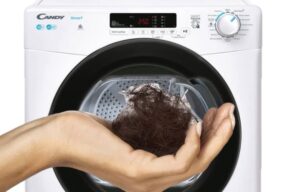Какво да поставите в пералнята, за да премахнете вълната и космите от прането