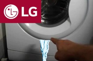 Teka iš po LG skalbimo mašinos durelių